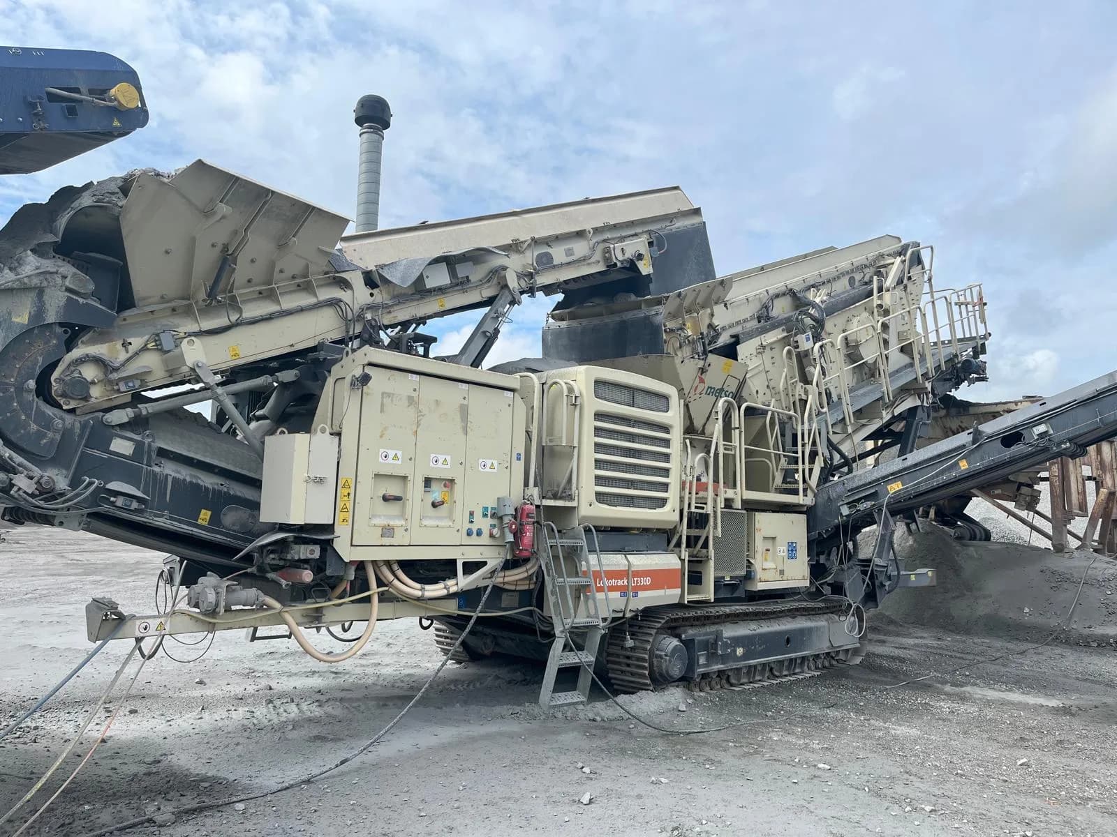 4af5894a-ac5d-4ead-bef1-774e58173265.jpg